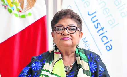 AMLO ordena no negociar ratificación de Godoy en la FGJ; le abre la puerta en la federación