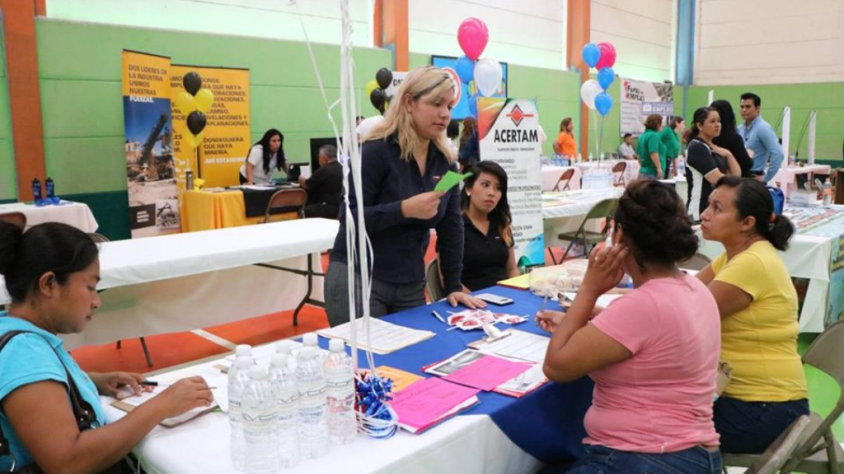 Realizan segunda Expo Feria del Empleo en Río Bravo