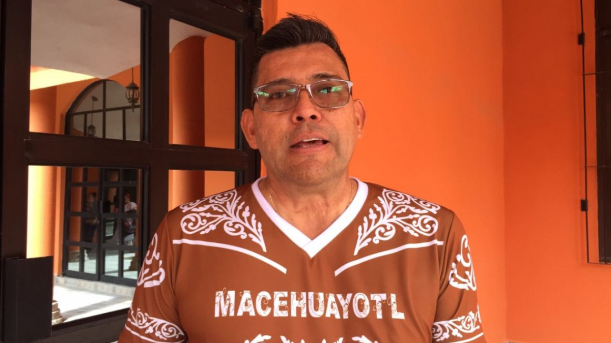 Maestros jubilados activos a través del baile folklórico