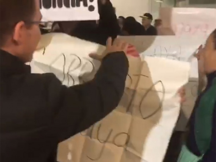 Acusa Anaya al PRI de agresión en el AICM