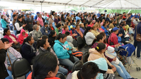 Recibe Maki Ortiz a 600 ciudadanos en Audiencia Pública