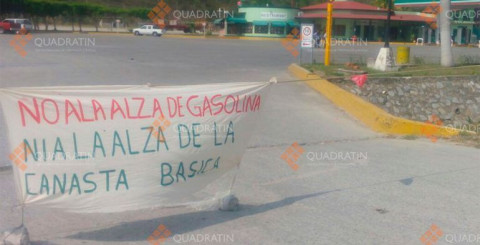 Manifestantes cierran 6 gasolineras en Oaxaca