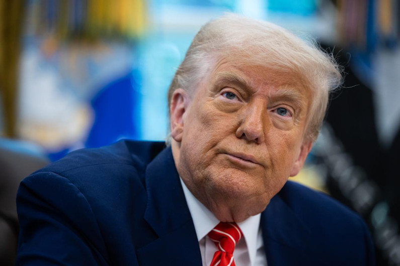 Seis Nobel de Economía piden rechazar proyecto fiscal de Trump