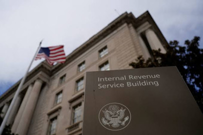 ¿Confidencialidad en riesgo?: IRS y ICE acuerdan compartir información fiscal de los migrantes