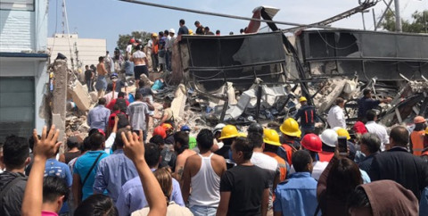 Exhiben supuesto donativo a damnificados no entregado