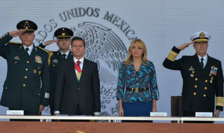 Mexicanos deben enfrentar los desafíos de México, en equipo: EPN  