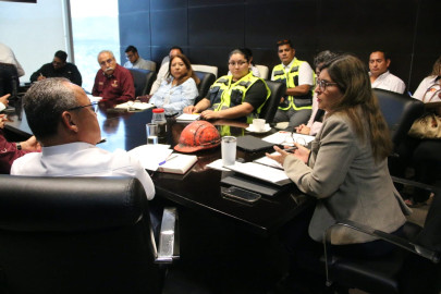 Coordina SEDUMA acciones para limpiar playas e investigar origen de hidrocarburo