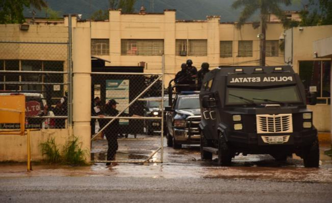 Encuentran armas y drogas en Cedes de Cd. Victoria