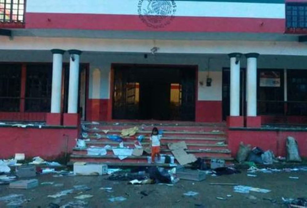 Destruyen material de alcaldía en Chiapas