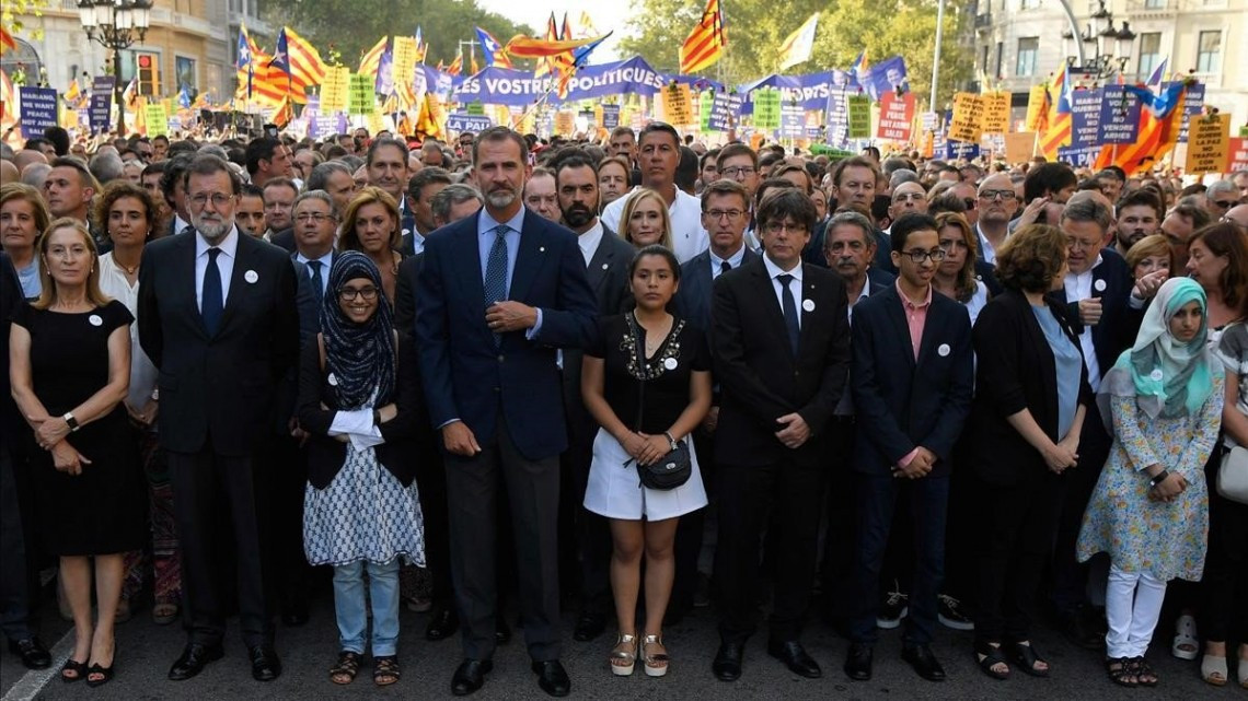 Barcelona levanta la voz contra el terrorismo