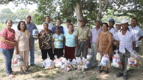 Entrega DIF  Altamira apoyos alimentarios