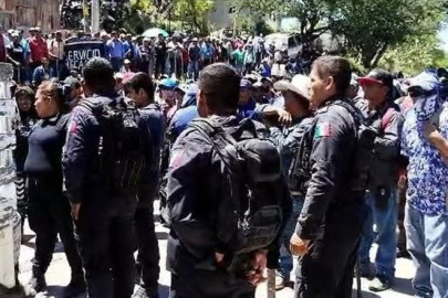 Liberan Autopista del Sol en Chilpancingo y a 13 funcionarios