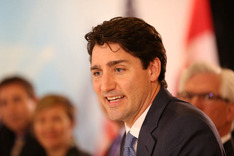 El racismo engendra miedo y divide comunidades: Trudeau