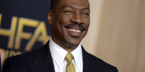 Eddie Murphy se encuentra preparando reboot de "Profesor Chiflado"