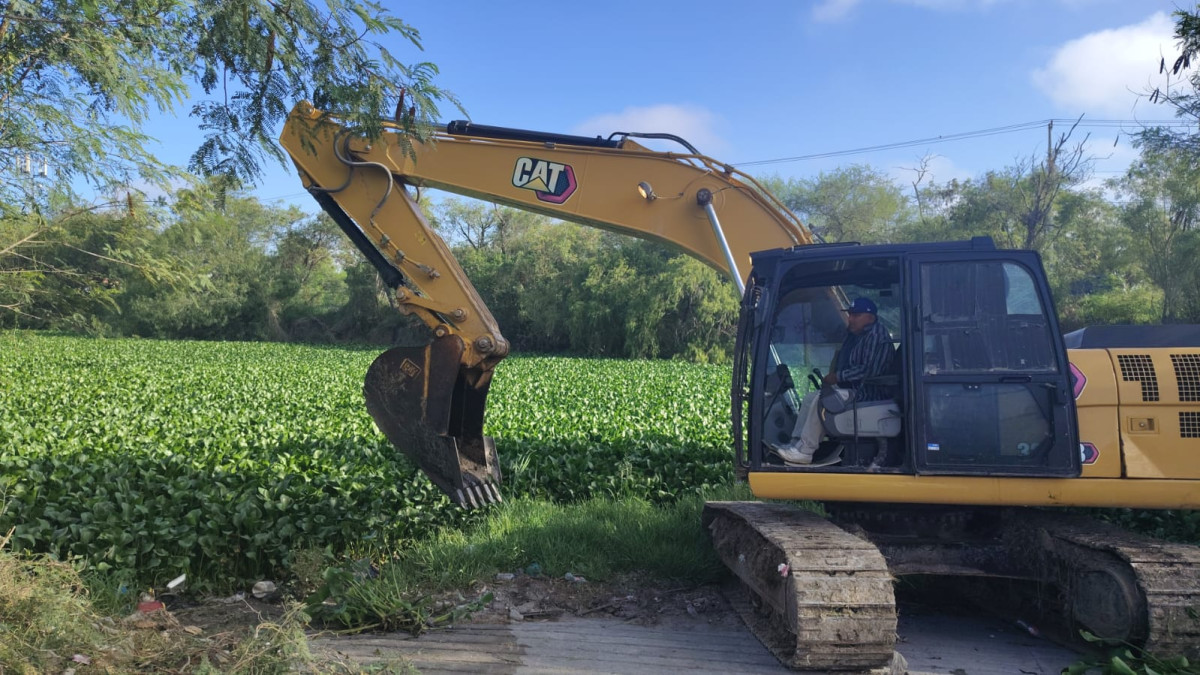 Sanea Gobierno de Reynosa dren y calichera en Balcones de Alcalá