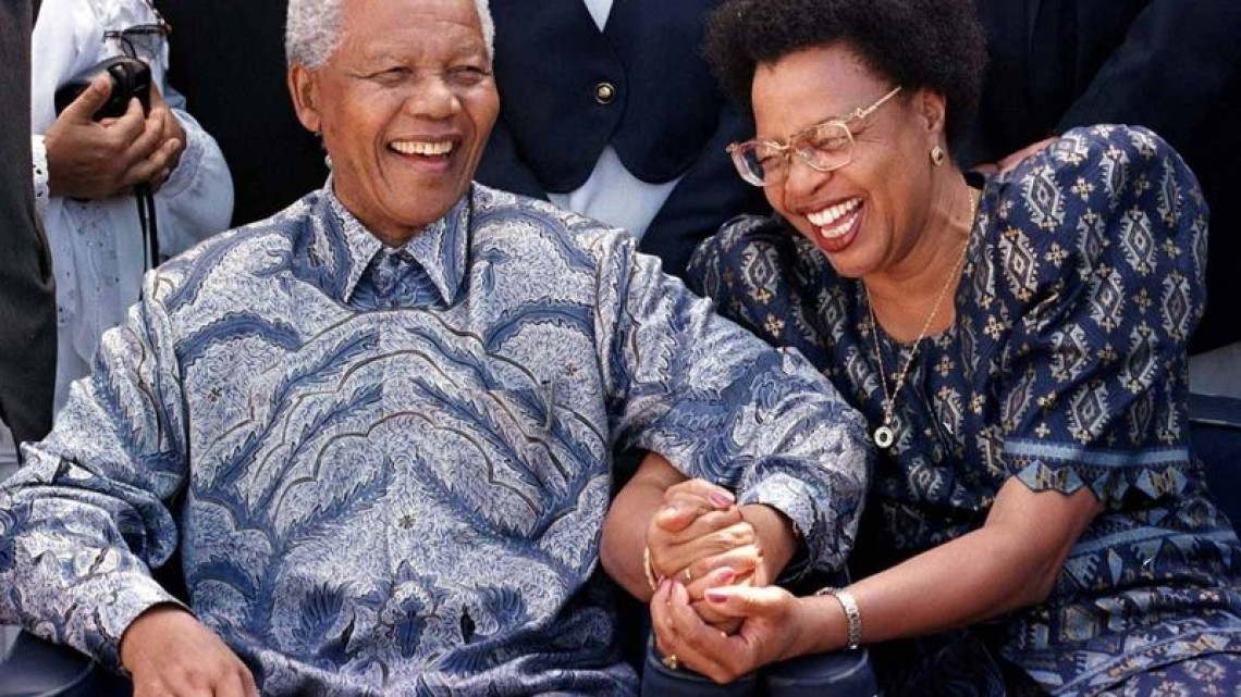 Muere Winnie Madikizela-Mandela a los 81 años