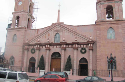 Iglesias seguirán abiertas pese a ataques