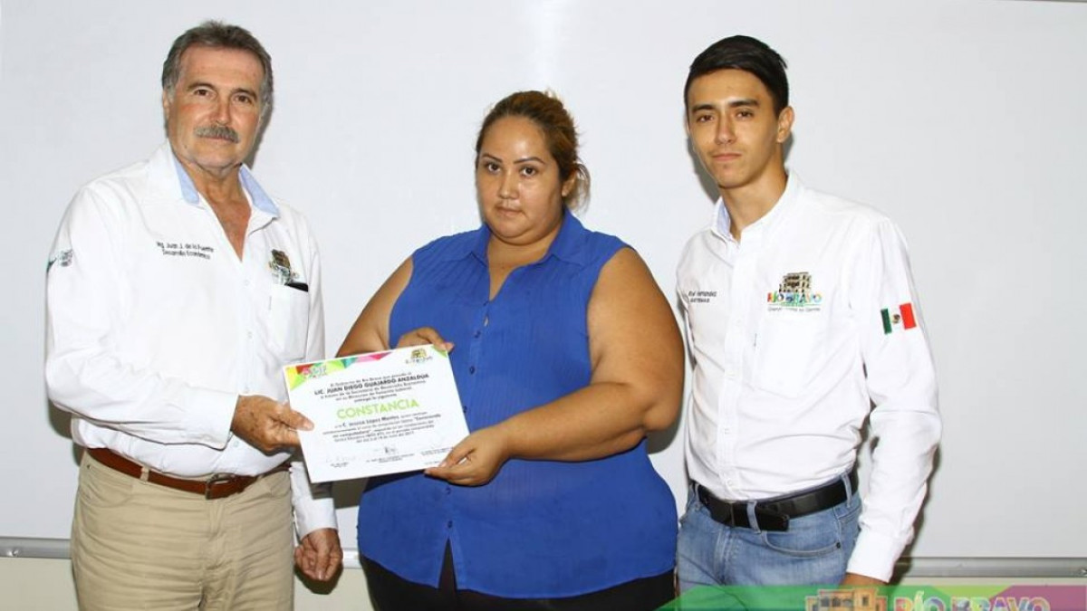 Termina curso de computación