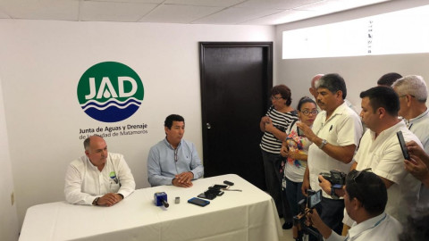 Ordena Mario López reducir la plantilla laboral de la JAD