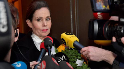 Secretaria que anuncia el premio Nobel de Literatura, renuncia
