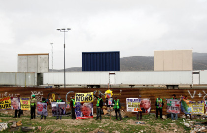 A cambio de 25 mil mdd para el muro ofrecen extensión del DACA