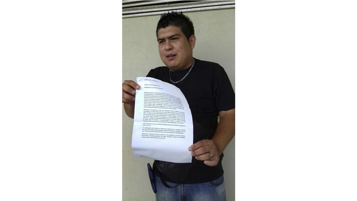 Trabajadores del Expo Tampico exigen su pago