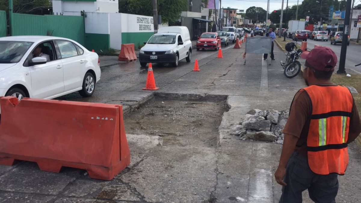 Cierran por bacheo calle Rosalio Bustamante y 16 de septiembre