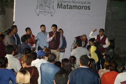 Brinda Alcalde Mario López, pronta respuesta a problemas de vecinos de Lomas de San Juan