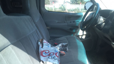 Pareja a punto de morir ahogados en playa Miramar