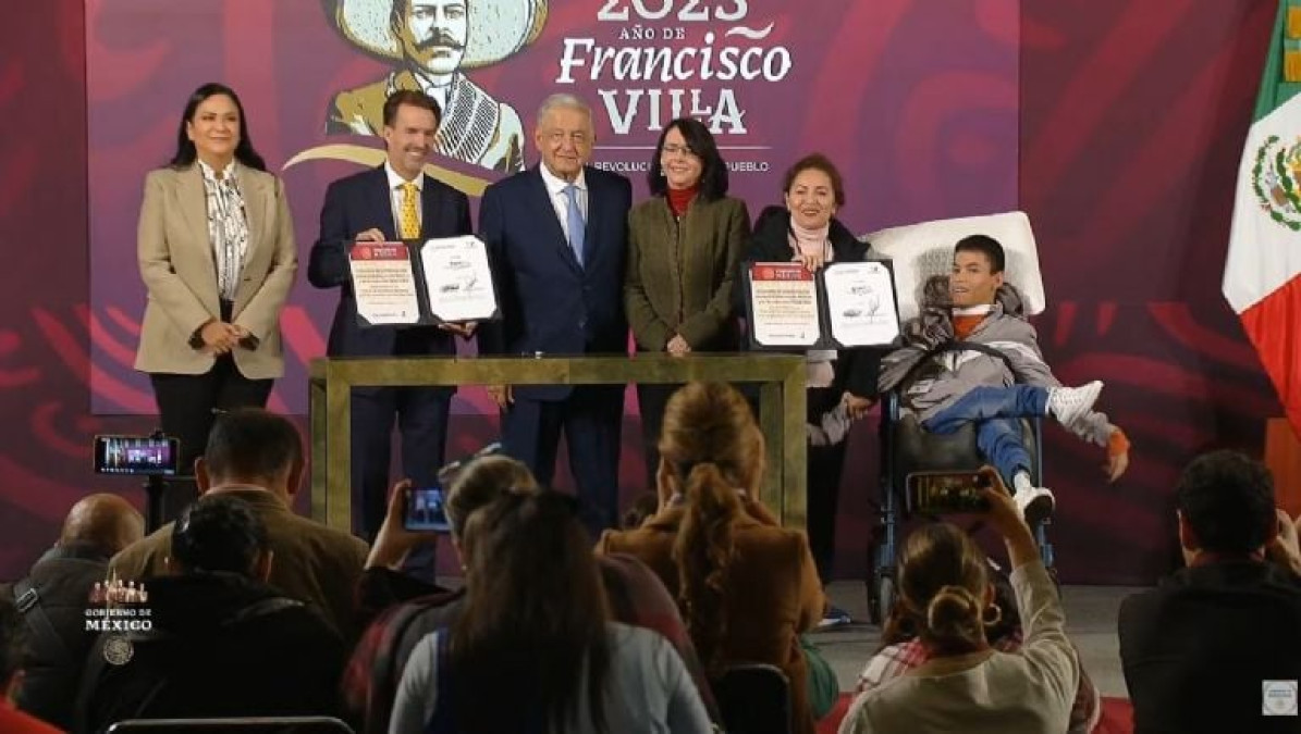 AMLO dona inmueble a Teletón para crear centro de inclusión para personas con discapacidad