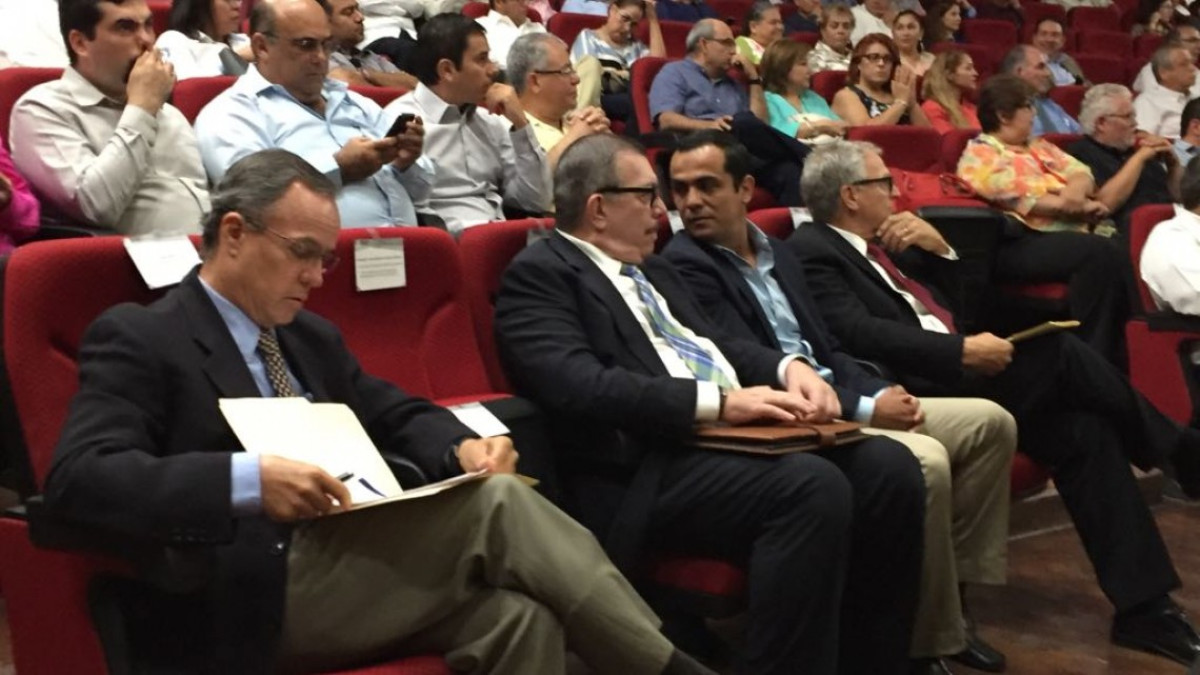 Celebran Primer Foro para el Desarrollo Económico Sin Fronteras