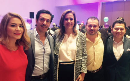Festeja  Margarita Zavala cumpleaños  con panistas 