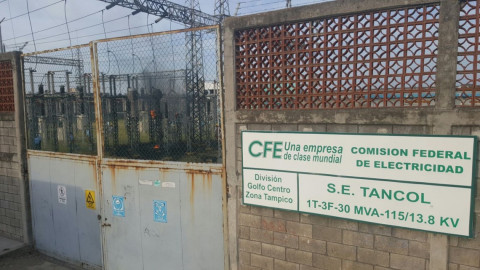 Explota transformador y deja sin luz a 7 mil familias