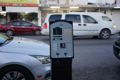 Nuevo Laredo moderniza su sistema de estacionamiento con nuevos parquimetros inteligentes