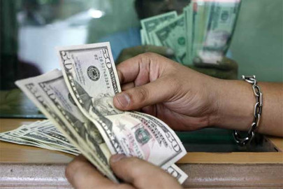 Dólar cotiza a la venta en 18.98 pesos 