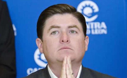 Rodrigo Medina gana amparo para recuperar rancho