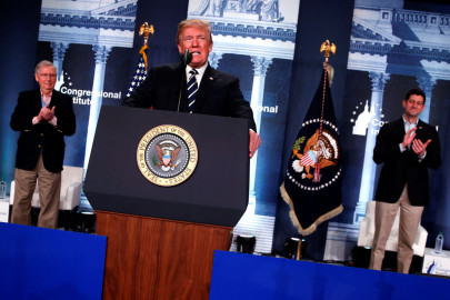 Trump exhorta a su partido a llegar a concesión del DACA