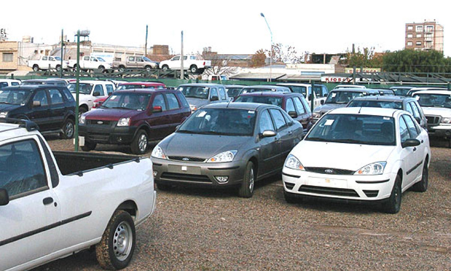 Detenida importación de autos usados en Nuevo Laredo