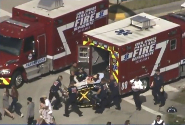 Permanecen en estado crítico cinco víctimas del tiroteo en Florida