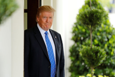 Trump pide rapidez a Congreso por su reforma fiscal 