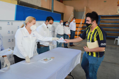 Respalda Alma Laura Amparán a estudiantes