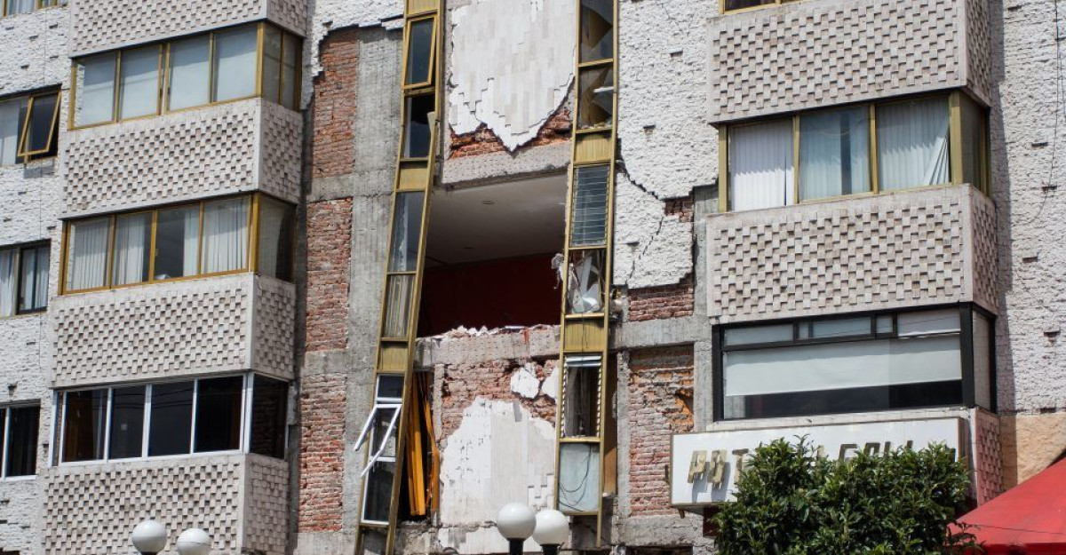 Debaten creación de fondo para la reconstrucción