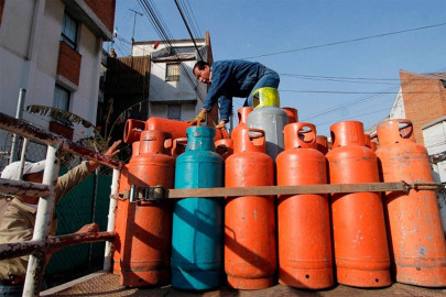 Tanque de gas aumenta entre 40 y 90 pesos en Oaxaca por el 'gasolinazo'