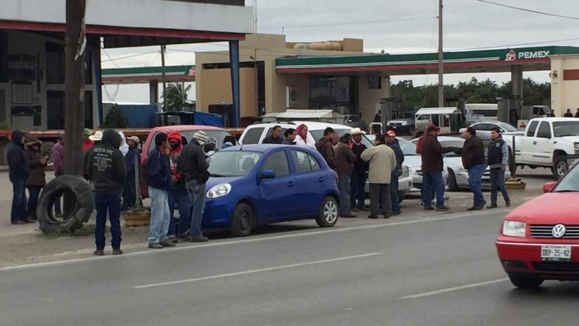 Protestan en Altamira por gasolinazo