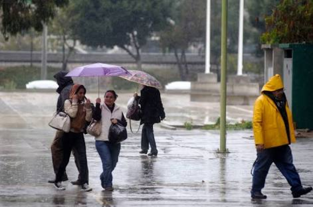 Frente frío ocasionará lluvias y bajas temperaturas