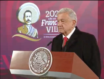 Llama AMLO a respectar victoria de Bernardo Arévalo en Guatemala