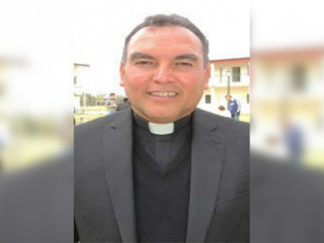Vinculan a proceso a sacerdote violador