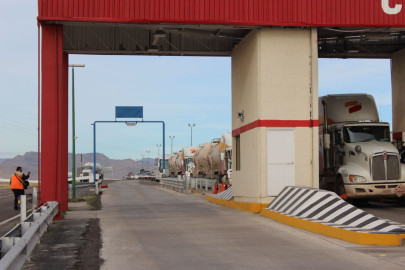 Transportistas y campesinos de Chihuahua continuarán con bloqueos pese advertencia de Corral
