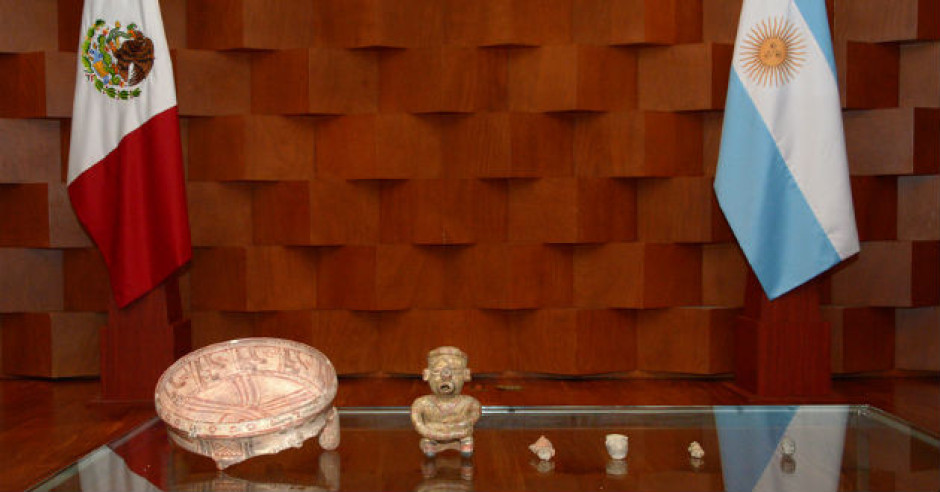 Regresan a México piezas prehispánicas decomisadas en Argentina