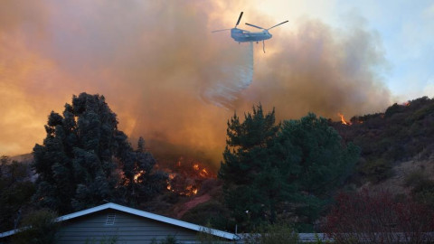 Aumenta a 24 cifra de muertos en incendios de Los Ángeles